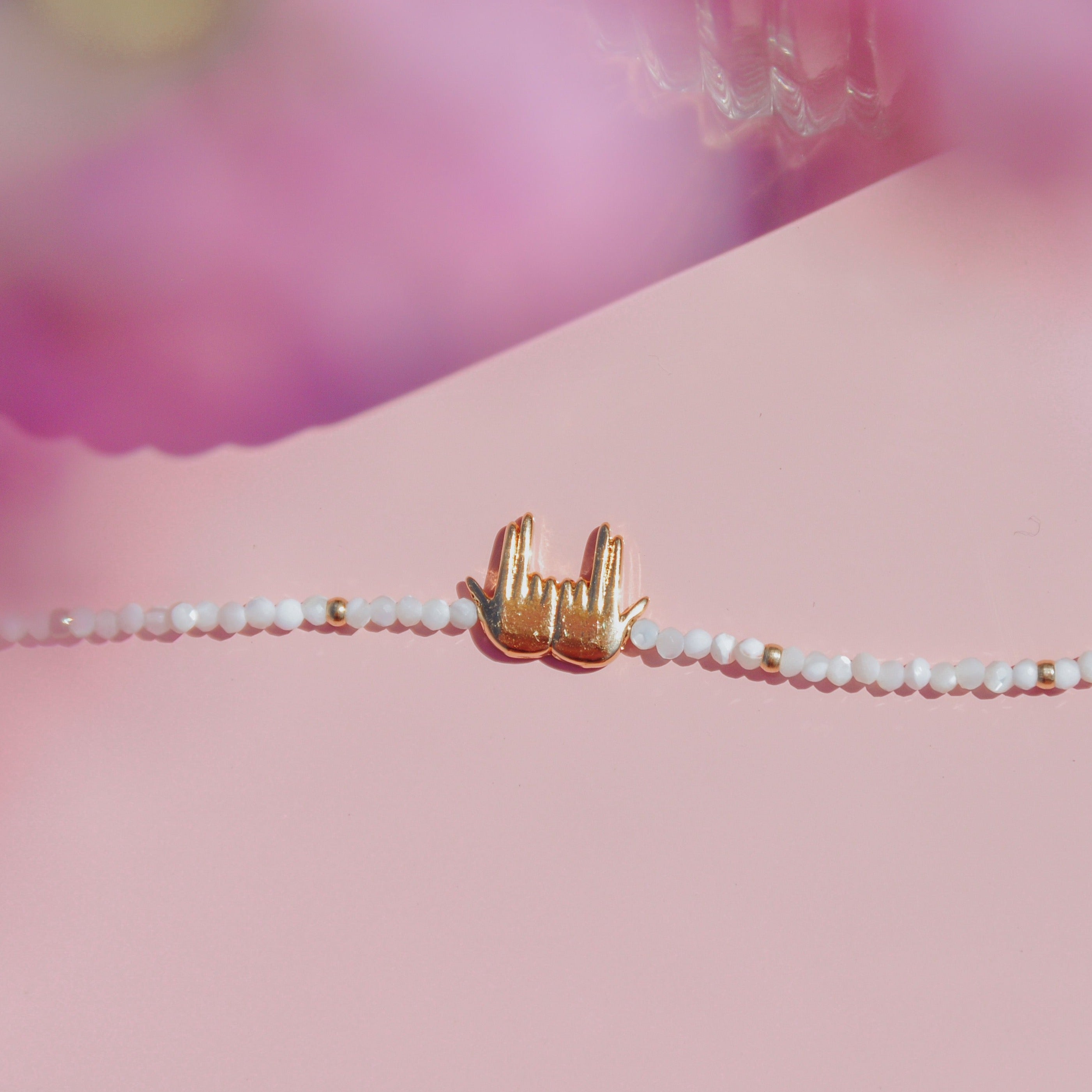 Bracelet nacre et signe jul 